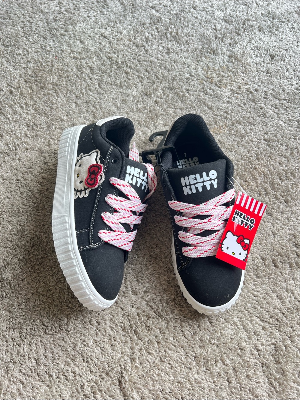 Hello Kitty Kids Black Canvas Sneakers with Pink Accent Laces. Size 7